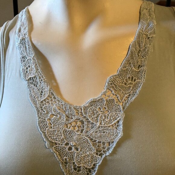 Nordstrom Intimates Sleeveless V Neck Modal SpandexTank Top Soft Green Sz M - Picture 2 of 4